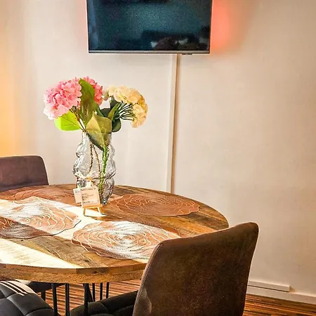 Apartamento A - Parken, Stilvoll, Modern & Cozy Im Zentrum Von