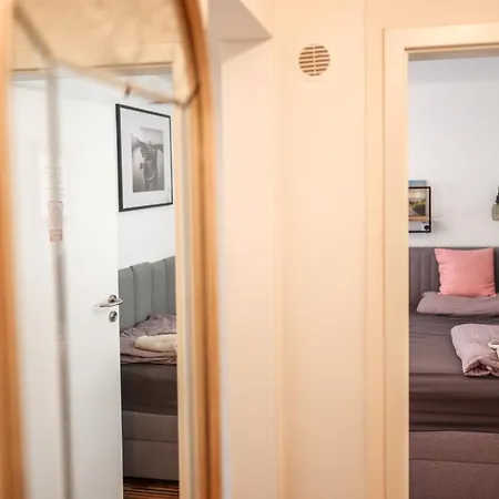 Apartment A - Parken, Stilvoll, Modern & Cozy Im Zentrum Von Passau