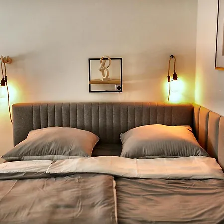 A - Parken, Stilvoll, Modern & Cozy Im Zentrum Von Passau