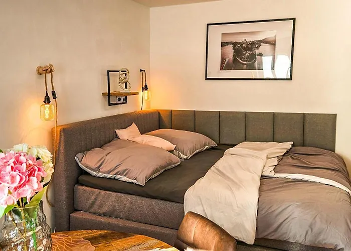 A - Parken, Stilvoll, Modern & Cozy Im Zentrum Von *