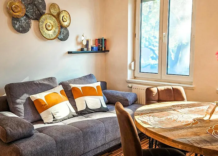 A - Parken, Stilvoll, Modern & Cozy Im Zentrum Von *