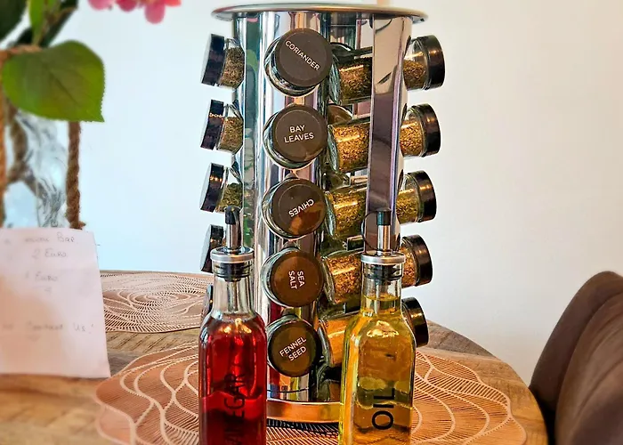 A - Parken, Stilvoll, Modern & Cozy Im Zentrum Von Appartement