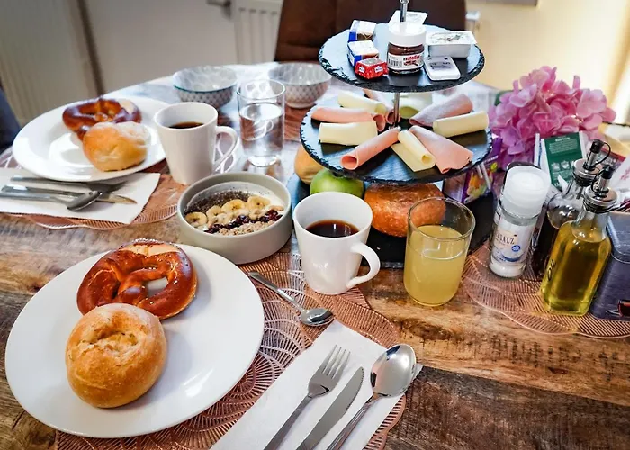 A - Parken, Stilvoll, Modern & Cozy Im Zentrum Von Passau